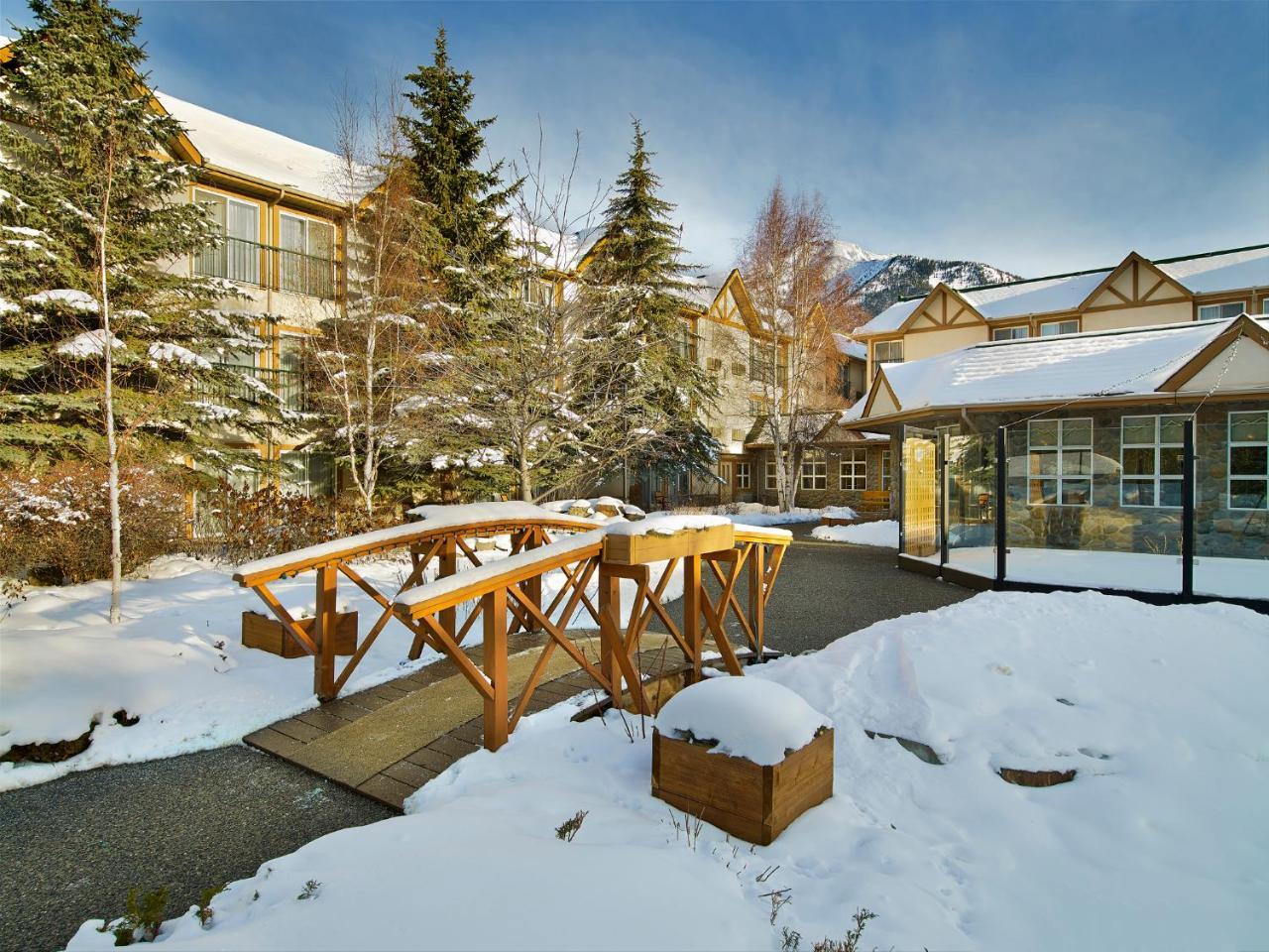 Coast Canmore Hotel & Conference Centre Εξωτερικό φωτογραφία
