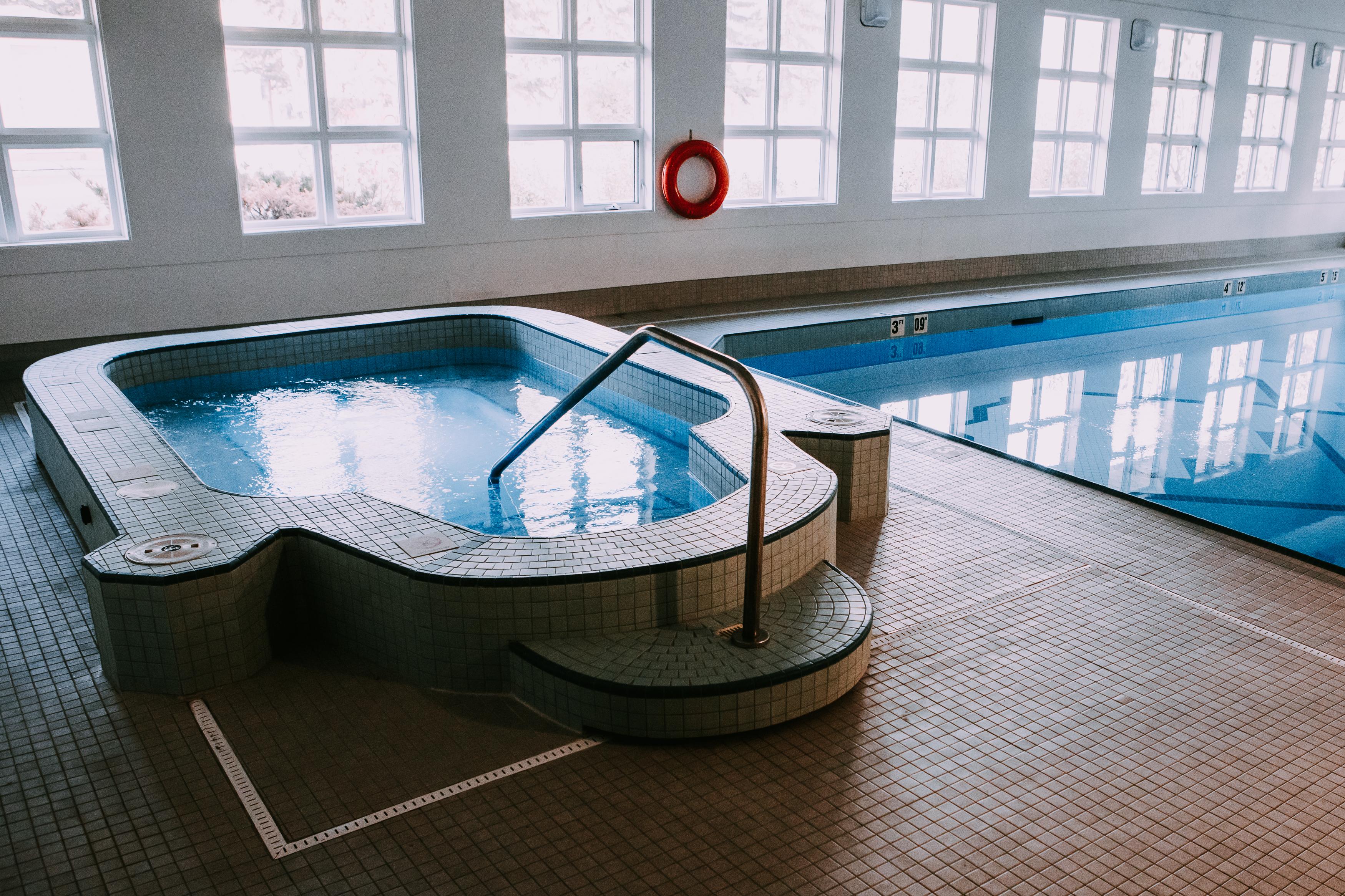 Coast Canmore Hotel & Conference Centre Εξωτερικό φωτογραφία