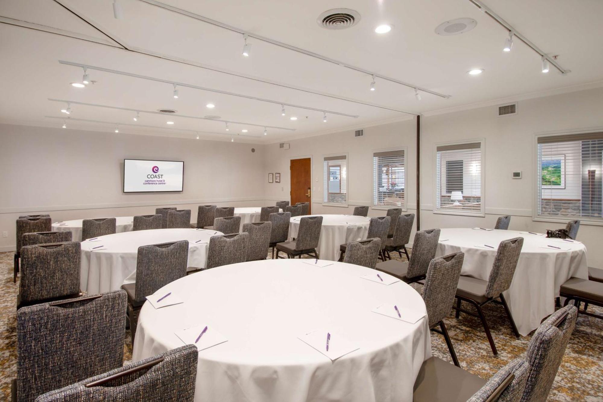 Coast Canmore Hotel & Conference Centre Εξωτερικό φωτογραφία
