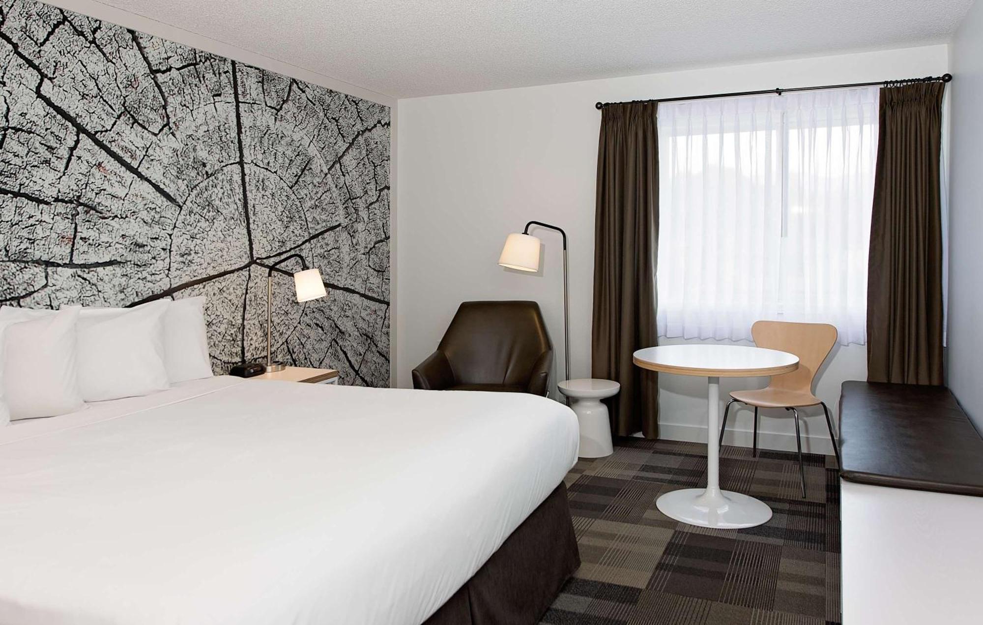 Coast Canmore Hotel & Conference Centre Εξωτερικό φωτογραφία
