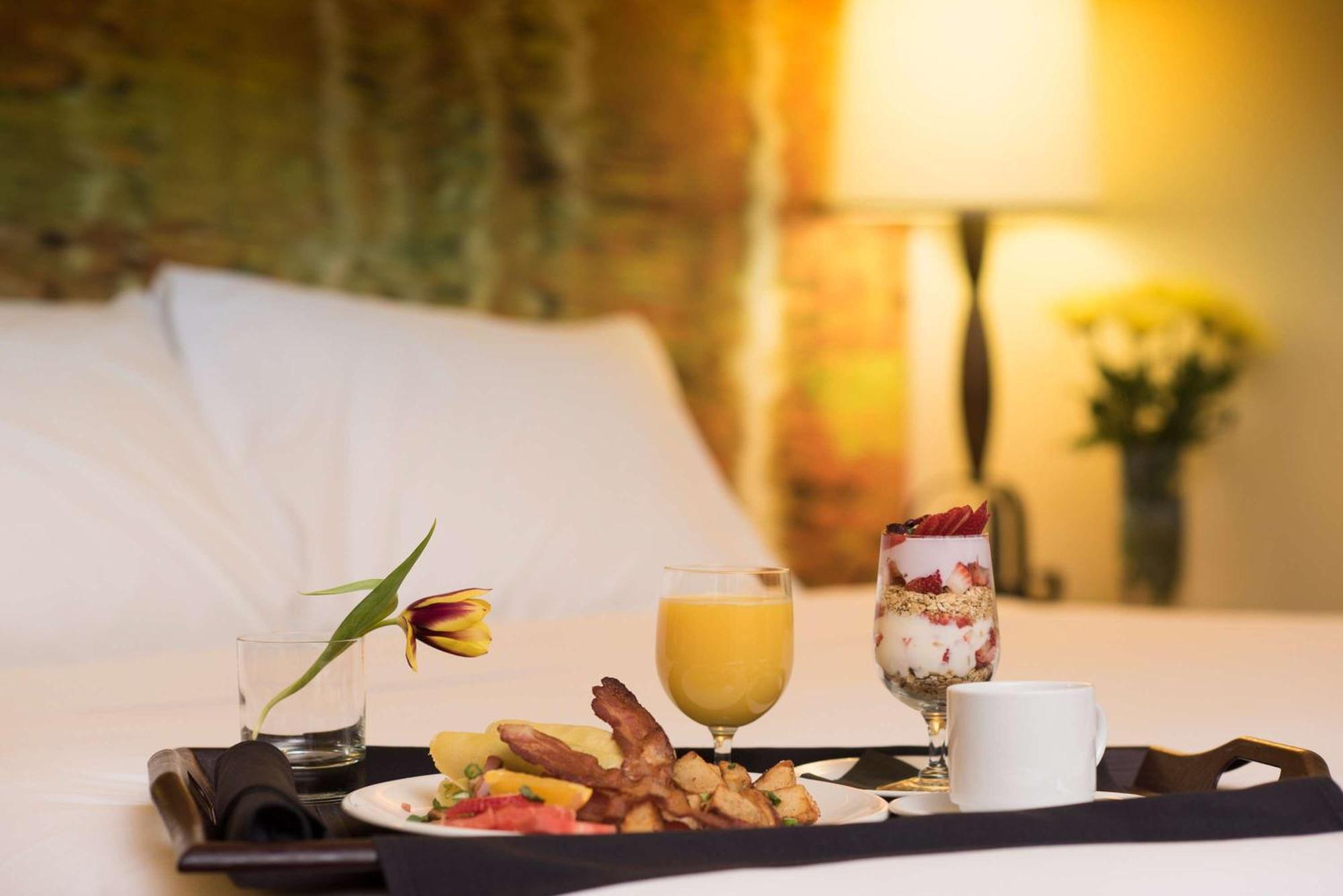 Coast Canmore Hotel & Conference Centre Εξωτερικό φωτογραφία