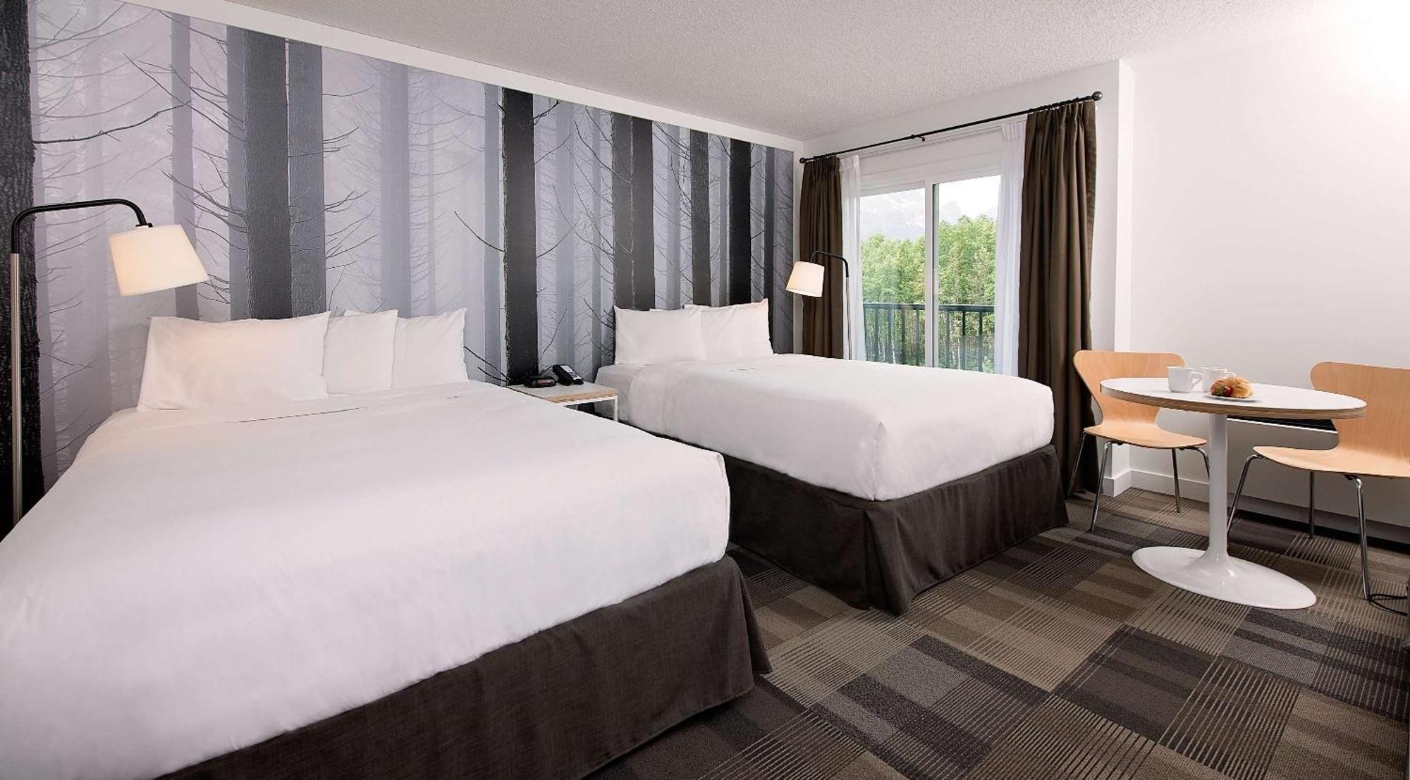 Coast Canmore Hotel & Conference Centre Εξωτερικό φωτογραφία