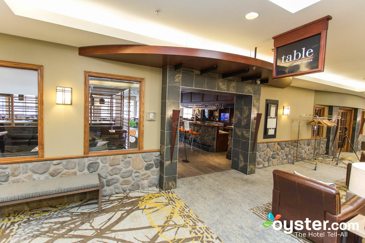 Coast Canmore Hotel & Conference Centre Εξωτερικό φωτογραφία